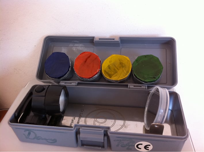 Órganos y colores: fosfenos: lámpara fosféncia iniciática de bolsillo para la cromoterapia con fosfenos Órganos y colores: fosfenos: lámpara fosféncia iniciática de bolsillo para hacer fosfenos